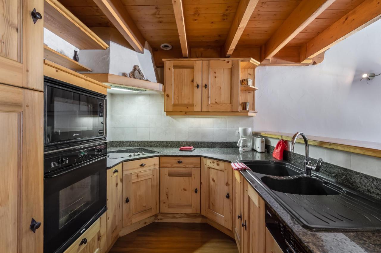 Les Suites Du Val Claret By Explorhome ティニュ エクステリア 写真
